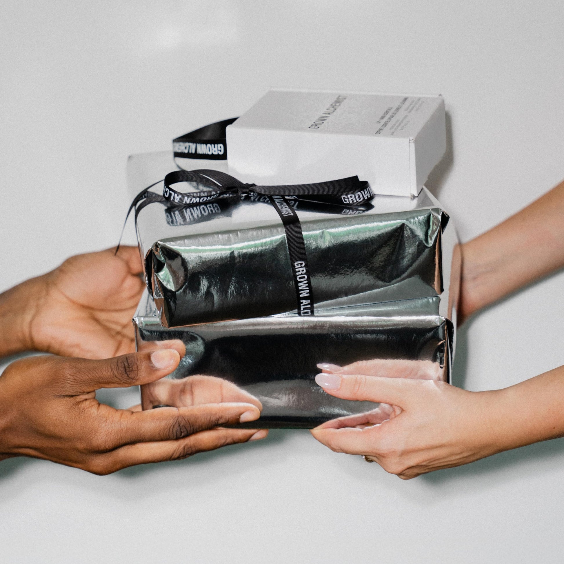 Grown Alchemist, Hand Care Set: Chrome Edition, Holiday Kit - SkinNails&Makeup