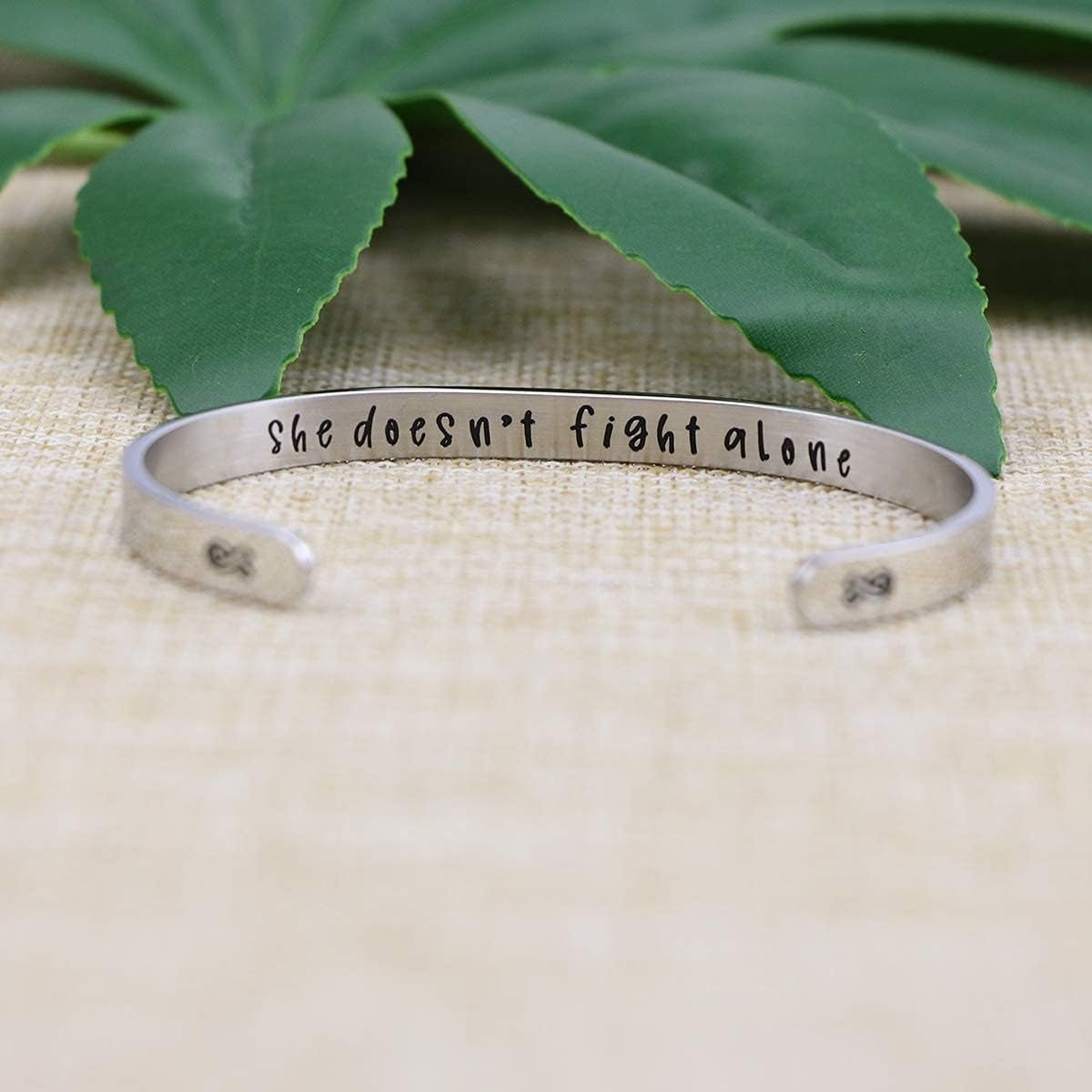 Inspirational Bracelets for Women Inspirational Cuff Bangle for Her with Engraved Message Christmas Birthday Gifts for Her - SkinNails&Makeup